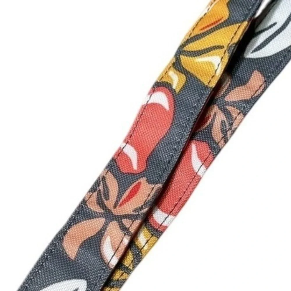 Vera Bradley Coastal Paradise‎ Wide Lanyard Floral ID Key Holder 28181-U57 NEW